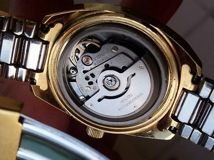 Giao lưu Đồng hồ Duval automatic